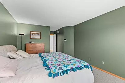 208 Christenson Way NE, Fridley, MN 55432 - Photo 24
