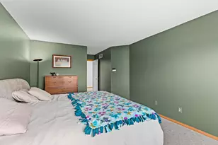 208 Christenson Way NE, Fridley, MN 55432 - Photo 24