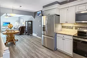 13994 Holyoke Ct, Apple Valley, MN 55124 - Photo 36
