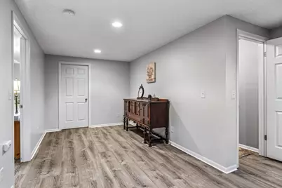 13994 Holyoke Court, Apple Valley, MN 55124 - Photo 14