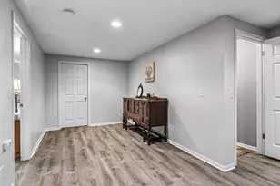 13994 Holyoke Ct, Apple Valley, MN 55124 - Photo 14