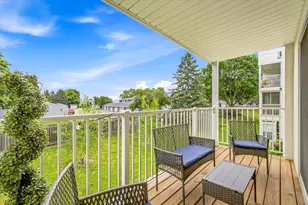 132 Demont Ave, Little Canada, MN 55117 - Photo 8