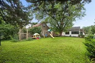 2241 E 57th St, Minneapolis, MN 55417 - Photo 26