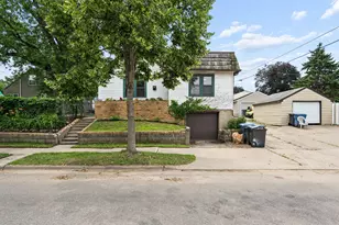 2241 E 57th St, Minneapolis, MN 55417 - Photo 32