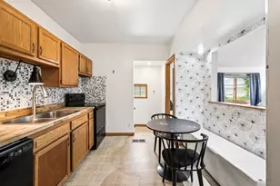 2241 E 57th St, Minneapolis, MN 55417 - Photo 10