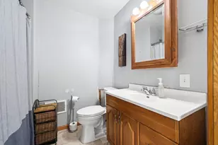 2241 E 57th St, Minneapolis, MN 55417 - Photo 20