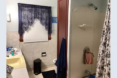 413 Hawthorne Street E, Albert Lea, MN 56007 - Photo 14