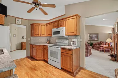 594 Cherrywood Court, Red Wing, MN 55066 - Photo 14