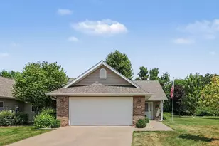 594 Cherrywood Ct, Red Wing, MN 55066 - Photo 1