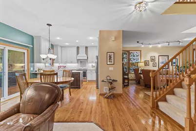 14290 Flora Way, Apple Valley, MN 55124 - Photo 10