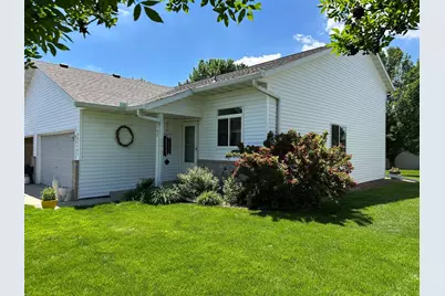 1507 Dublin Court, Shakopee, MN 55379 - Photo 2