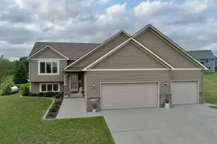 1474 Grand View Ln SE, Mazeppa, MN 55956 - Photo 2