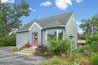 721 E River Road, Anoka, MN 55303 - Photo 2