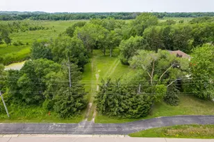 5715 Hodgson Rd, Shoreview, MN 55126 - Photo 1