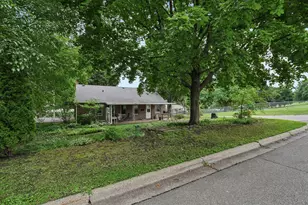 304 17th Ave N, South Saint Paul, MN 55075 - Photo 6