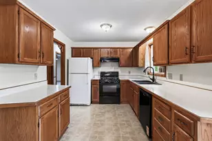 1301 Roosevelt St, Anoka, MN 55303 - Photo 12