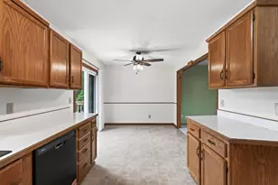 1301 Roosevelt St, Anoka, MN 55303 - Photo 14