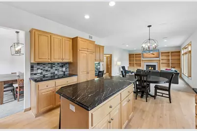 9257 Shetland Road, Eden Prairie, MN 55347 - Photo 8