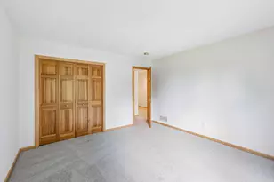 9257 Shetland Rd, Eden Prairie, MN 55347 - Photo 34