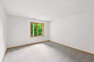 9257 Shetland Rd, Eden Prairie, MN 55347 - Photo 40