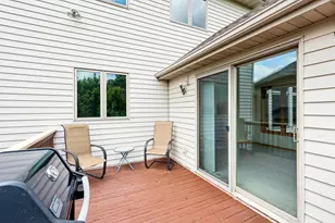 9257 Shetland Rd, Eden Prairie, MN 55347 - Photo 16