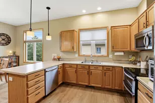 1840 Wyndham Hill Dr, Hastings, MN 55033 - Photo 16