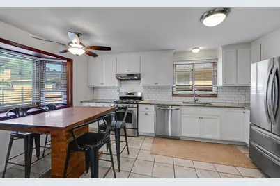 2935 Morgan Avenue N, Minneapolis, MN 55411 - Photo 12