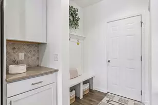 5981 Walnut Grove Ln N, Plymouth, MN 55446 - Photo 14