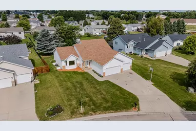 3317 Westmoor Drive, Moorhead, MN 56560 - Photo 2