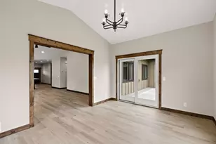 1043 Legend Ln, River Falls, WI 54022 - Photo 12