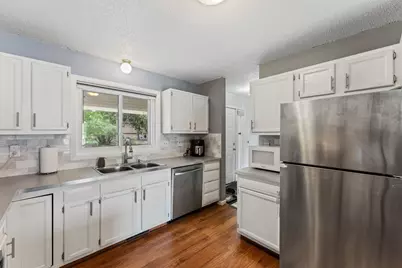 3415 Grimes Avenue N, Robbinsdale, MN 55422 - Photo 6