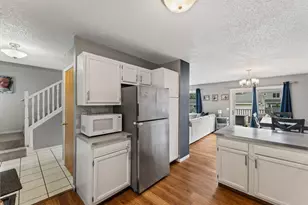 3415 Grimes Ave N, Robbinsdale, MN 55422 - Photo 4