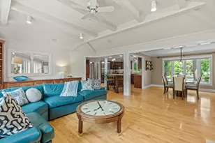592 County Rd 24, Wayzata, MN 55391 - Photo 20