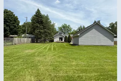 8428 Eastwood Road, Mounds View, MN 55112 - Photo 38