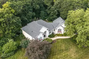 13849 Guild Ave, Apple Valley, MN 55124 - Photo 2