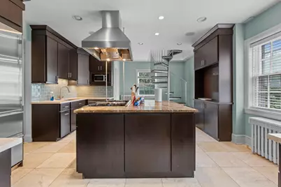 1785 Dupont Avenue S #Upper, Minneapolis, MN 55403 - Photo 12