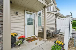 5467 Bryce Ave, Inver Grove Heights, MN 55076 - Photo 2