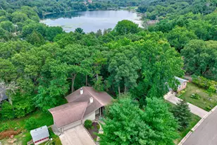 515 Pine Tree Trail, Stillwater, MN 55082 - Photo 32