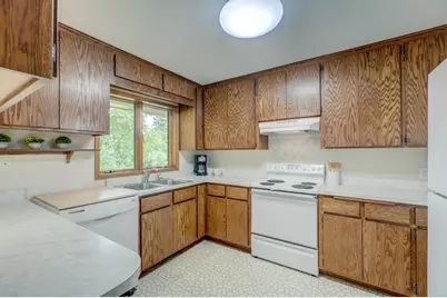 515 Pine Tree Trail, Stillwater, MN 55082 - Photo 12