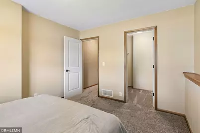 1719 Gotland Lane, Shakopee, MN 55379 - Photo 34