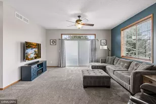 1719 Gotland Ln, Shakopee, MN 55379 - Photo 4