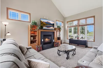375 Rowena Court S, Elko New Market, MN 55054 - Photo 6