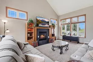375 Rowena Ct S, Elko New Market, MN 55054 - Photo 6