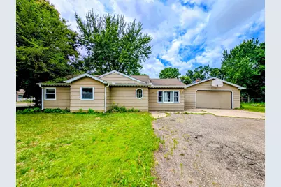 1003 9th Avenue, Anoka, MN 55303 - Photo 1