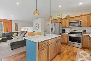 2011 12th Ave NE, Austin, MN 55912 - Photo 20