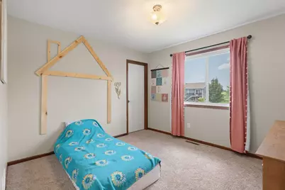 2011 12th Avenue NE, Austin, MN 55912 - Photo 28