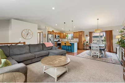 2011 12th Avenue NE, Austin, MN 55912 - Photo 16