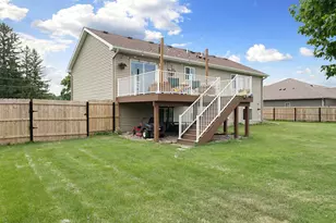 2011 12th Ave NE, Austin, MN 55912 - Photo 8