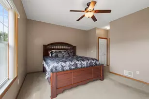 1646 White Pine Way, Carver, MN 55315 - Photo 24