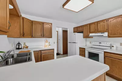 2306 Hillcrest Drive, Brainerd, MN 56401 - Photo 6